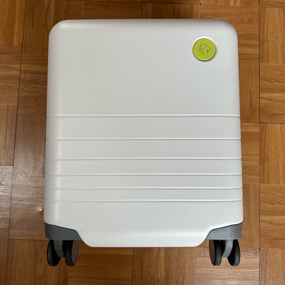 Drunk Elephant Handbags - Drunk Elephant x Monos Luggage